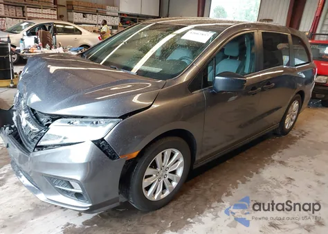 2019 Honda Odyssey Lx z USA, uszkodzony, nr VIN 5FNRL6H22KB047283